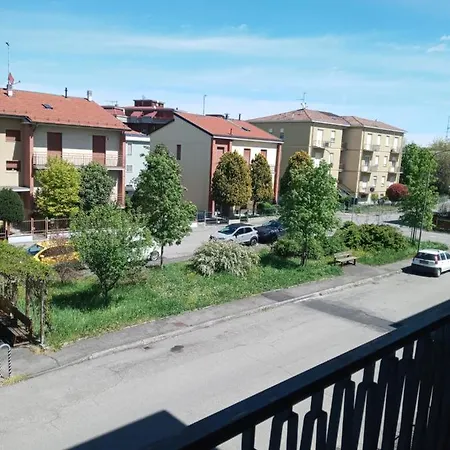 Sara Apartman Fidenza