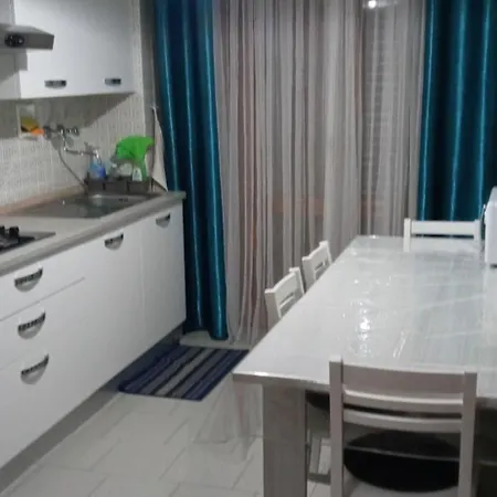 Apartman Sara *
