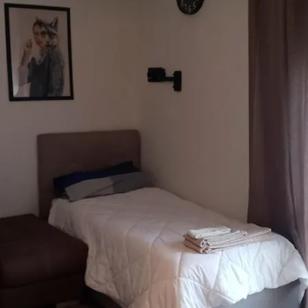 Sara Apartmán Fidenza